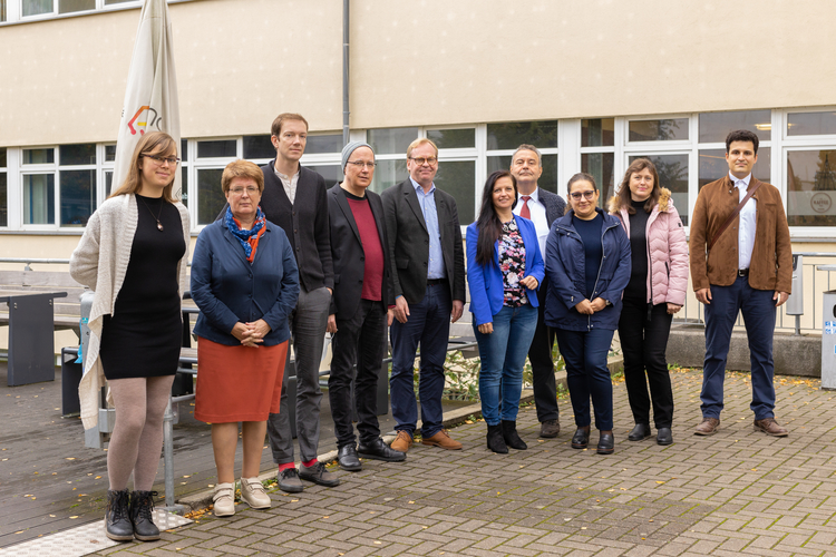 Begrüßung der bulgarischen Gäste durch das Dekanat der Fakultät für Informatik (Foto: Ana Friese / Magdeburg)